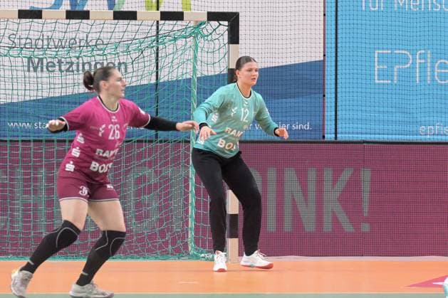 Marie Kristin Weiss (TusSies Metzingen, 12) im Tor TusSies Metzingen vs. HSG Bensheim Auerbach, Handball, Alsco HBF, 5.Ligaspieltag, Saison 2025 2026, 29.10.2025 TusSies Metzingen vs. HSG Bensheim Auerbach, Handball, Alsco HBF, 5.Ligaspieltag, Saison 2025 2026, 29.10.2025 Tuebingen Copyright: xEibner-Pressefoto TobiasxBaurx EP_TBR