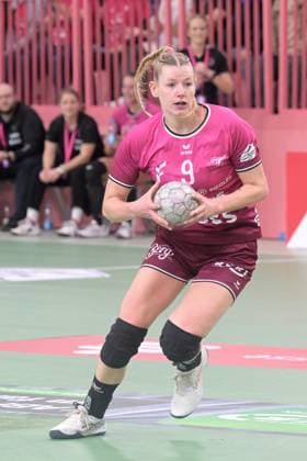 Naina Klein (TusSies Metzingen, 09) TusSies Metzingen vs. HSG Bensheim Auerbach, Handball, Alsco HBF, 5.Ligaspieltag, Saison 2025 2026, 29.10.2025 TusSies Metzingen vs. HSG Bensheim Auerbach, Handball, Alsco HBF, 5.Ligaspieltag, Saison 2025 2026, 29.10.2025 Tuebingen Copyright: xEibner-Pressefoto TobiasxBaurx EP_TBR