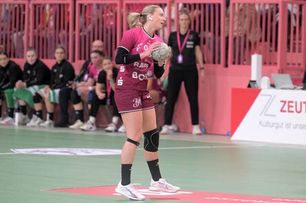 Charlotte Cholevova (TusSies Metzingen, 96) TusSies Metzingen vs. HSG Bensheim Auerbach, Handball, Alsco HBF, 5.Ligaspieltag, Saison 2025 2026, 29.10.2025 TusSies Metzingen vs. HSG Bensheim Auerbach, Handball, Alsco HBF, 5.Ligaspieltag, Saison 2025 2026, 29.10.2025 Tuebingen Copyright: xEibner-Pressefoto TobiasxBaurx EP_TBR