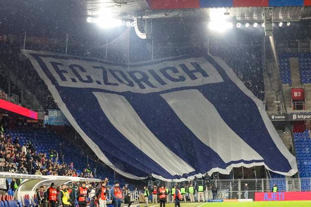 Fanblock FC Zürich , Schweiz, Fussball, Super League, 11.Spieltag, 2025 2026, FC Basel 1893 vs. FC Zürich, 29.10.2025, Sankt Jakob Park, Basel, Schweiz Basel Sankt Jakob Park Kanton Basel Stadt Schweiz Copyright: xGrantxHubbsx
