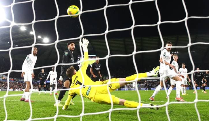 Cameron Burgess of Swansea City scores an own goal to make it 1-1 from a shot by Jà rà my Doku of Manchester City Swansea City v Manchester City, EFL Carabao Cup, Fourth Round, Football, Swansea.com Stadium, Swansea, UK - 29 Oct 2025Swansea Swansea.com Stadium United Kingdom EDITORIAL USE ONLY No use with unauthorised audio, video, data, fixture lists, club league logos or live services. Online in-match use limited to 120 images, no video emulation. No use in betting, games or single club league player publications. Copyright: xKieranxMcManus Shutterstockx 15627840ah