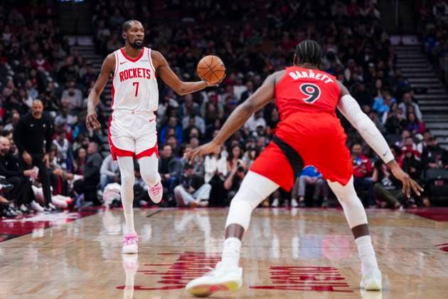 October 29, 2025, Toronto, On, Canada: Houston Rockets forward Kevin Durant (7) dribbles up the court during the first half of preseason NBA, Basketball Herren, USA basketball action in Toronto, Wednesday, Oct. 29, 2025. Kevin Durant, RJ Barrett - ZUMAc35_ 20251029_zaf_c35_109 Copyright: xThomasxSkrljx