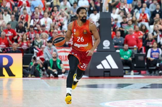 Spencer Dinwiddie (FC Bayern Basketball, 26), GER, FC Bayern Basketball vs. Virtus Bologna, Basketball, Euroleague, 8. Spieltag, Saison 2025 2026, 30.10.2025, GER, FC Bayern Basketball vs. Virtus Bologna, Basketball, Euroleague, 8. Spieltag, Saison 2025 2026, 30.10.2025 Muenchen Copyright: xEibner-Pressefoto JennixMaulx EP_JML