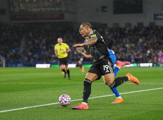 Noah Okafor of Leeds United under pressure. Brighton and Hove Albion v Leeds United, Premier League, Football, American Express Community Stadium, Brighton, UK - 01 Nov 2025Brighton American Express Community Stadi United Kingdom EDITORIAL USE ONLY No use with unauthorised audio, video, data, fixture lists, club league logos or live services. Online in-match use limited to 120 images, no video emulation. No use in betting, games or single club league player publications. Copyright: xSeanxRyan Shutterstockx 15639793bo