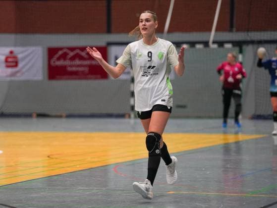 Luca Marie Schumacher (SV Werder Bremen, 09) ist nicht mehr der Schiedsrichterentschiedung einverstanden Bergischer HC Frauen vs. SV Werder Bremen Frauen, Handball, 2. Bundesliga Frauen, 7. Spieltag, Saison 2025 2026, 01.11.2025 Bergischer HC Frauen vs. SV Werder Bremen Frauen, Handball, 2. Bundesliga Frauen, 7. Spieltag, Saison 2025 2026, 01.11.2025 Solingen Copyright: xEibner-Pressefoto DamianxKruczynx EP_DKI