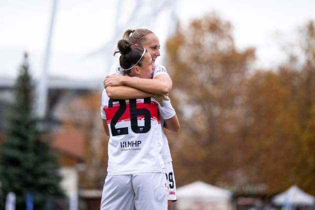 Nicole Billa (VfB Stuttgart, 26), Meike Meßmer (VfB Stuttgart, 29) jubeln ueber das Tor zum 2:0, GER, VfB Stuttgart vs VfR SW Warbeyen, Fussball, Frauen, 2. Bundesliga, 9. Spieltag, Saison 2025 2026, 02.11.2025 GER, VfB Stuttgart vs VfR SW Warbeyen, Fussball, Frauen, 2. Bundesliga, 9. Spieltag, Saison 2025 2026, 02.11.2025 Bad Cannstatt Copyright: xEibner-Pressefoto Memmlerx EP_MMR