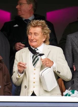 Sir Rod Stewart during the Premier Sports Cup Semi Final match between Celtic & Rangers at Hampden Park, Glasgow, UK on Sunday 02 November 2025. Celtic v Rangers, William Hill Scottish Premiership, Football, Celtic Park, Glasgow, Scotland, UK - 02 Nov 2025Glasgow Celtic Park United Kingdom EDITORIAL USE ONLY No use with unauthorised audio, video, data, fixture lists, club league logos or live services. Online in-match use limited to 120 images, no video emulation. No use in betting, games or single club league player publications. Copyright: xStuartxWallace Shutterstockx 15641488cj