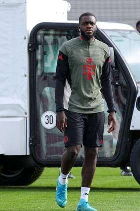 Dayot Upamecano (FC Bayern Muenchen, 02), GER, Abschlusstraining, FC Bayern Muenchen, Fussball, UEFA Champions League, Liga-Phase, 4. Spieltag, Saison 2025 2026, 03.11.2025, GER, Abschlusstraining, FC Bayern Muenchen, Fussball, UEFA Champions League, Liga-Phase, 4. Spieltag, Saison 2025 2026, 03.11.2025 Muenchen Copyright: xEibner-Pressefoto JennixMaulx EP_JML