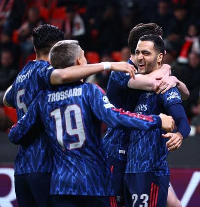 Mikel Merino of Arsenal celebrates scoring his sides second goal with team-mates Slavia Prague v Arsenal, UEFA Champions League, Group Stage, Football, Fortuna Arena, Prague, Czechia - 04 Nov 2025Prague Fortuna Arena Czech Republic EDITORIAL USE ONLY No use with unauthorised audio, video, data, fixture lists, club league logos or live services. Online in-match use limited to 120 images, no video emulation. No use in betting, games or single club league player publications. Copyright: xMichaelxZemanek Shutterstockx 15642030w