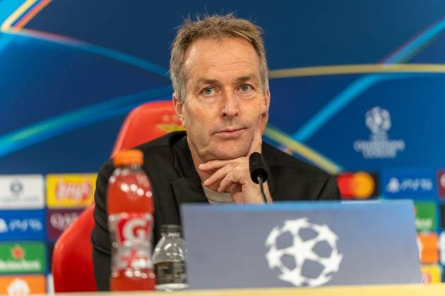 Kasper Hjulmand (Bayer Leverkusen, Trainer), Pressekonferenz, Mediaday, Interview, POR, Benfica Lissabon vs. Bayer 04 Leverkusen, Fussball, UEFA Champions League, Spieltag 4, Medientag, Spielzeit 2025 2026, 04.11.2025, POR, Benfica Lissabon vs. Bayer 04 Leverkusen, Fussball, UEFA Champions League, Spieltag 4, Medientag, Spielzeit 2025 2026, 04.11.2025, Lissabon Copyright: xEibner-Pressefoto EdwardxCheungx EP_ECG