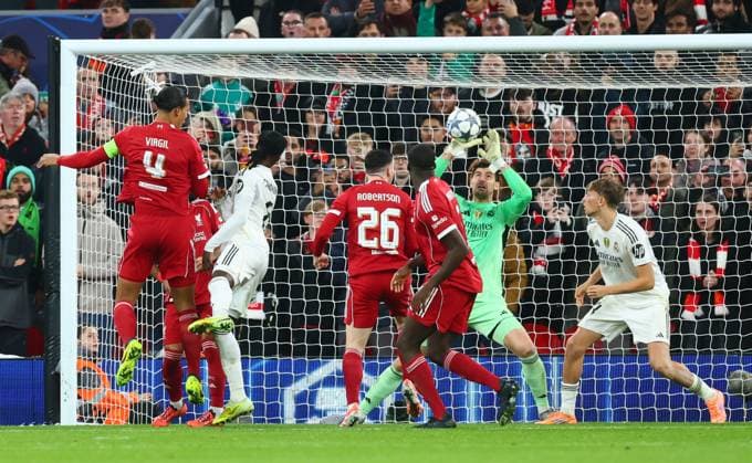 Thibaut Courtois of Real Madrid saves from Virgil van Dijk of Liverpool Liverpool v Real Madrid, UEFA Champions League, Group Stage, Football, Anfield, Liverpool, UK - 04 Nov 2025Liverpool Anfield United Kingdom EDITORIAL USE ONLY No use with unauthorised audio, video, data, fixture lists, club league logos or live services. Online in-match use limited to 120 images, no video emulation. No use in betting, games or single club league player publications. Copyright: xPaulxCurrie Shutterstockx 15642053ca