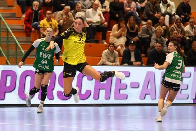 Kelly Vollebregt (Borussia Dortmund) GER, Borussia Dortmund gegen VfL Oldenburg, Handball, DHB-Pokal Frauen, Achtelfinale, Spielzeit 2025 2026, 05.11.2025 GER, Borussia Dortmund gegen VfL Oldenburg, Handball, DHB-Pokal Frauen, Achtelfinale, Spielzeit 2025 2026, 05.11.2025 Dortmund Copyright: xEibner-Pressefoto FrankxZeisingx EP_FZG