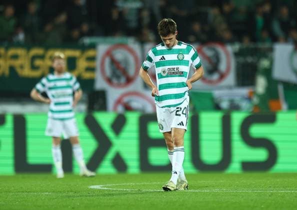 Johnny Kenny of Celtic reacts after conceding 3rd goal Midtjylland vs Celtic, UEFA Europa League, Group Stage, Football, MCH Arena, Herning, Denmark - 06 Nov 2025Herning MCH Arena Denmark EDITORIAL USE ONLY No use with unauthorised audio, video, data, fixture lists, club league logos or live services. Online in-match use limited to 120 images, no video emulation. No use in betting, games or single club league player publications. Copyright: xMichaelxZemanek Shutterstockx 15642247ac
