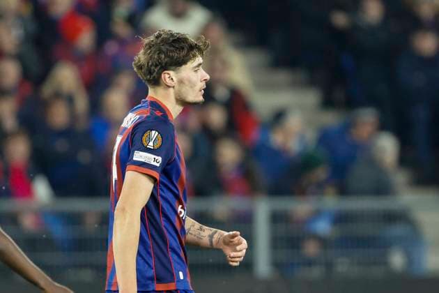 Moritz Broschinski (FC Basel, 17) , Schweiz, Fussball, UEFA Europa League, 4. Spieltag, 2025 2026, FC Basel vs. FCSB Bukarest, 06.11.2025, Sankt Jakob Park, Basel, Schweiz Basel Sankt Jakob Park Kanton Basel-Stadt Schweiz Copyright: xGrantxHubbsx
