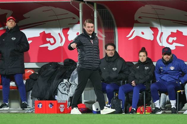 RB Leipzig - Jena 1. Bundesliga Frauen Leipzig, Trainingszentrum am Cottaweg, 06.11.2025, Fußball, Frauen, Saison 2025 2026, Frauen-Bundesliga, 9. Spieltag , RB Leipzig - FC Carl Zeiss Jena , Im Bild: Trainer Jonas Stephan (RB Leipzig) ,