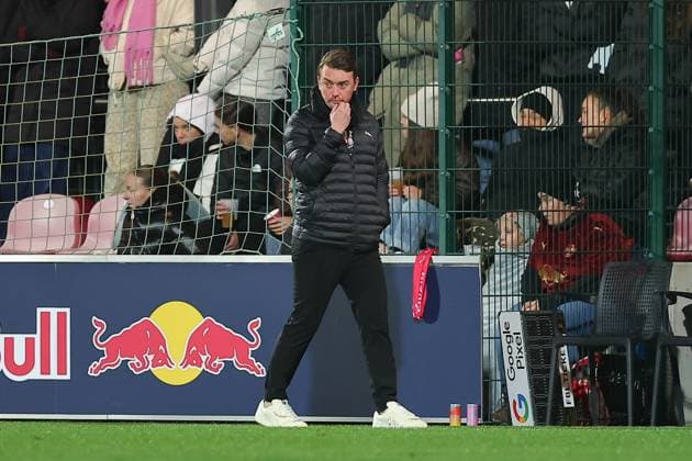 RB Leipzig - Jena 1. Bundesliga Frauen Leipzig, Trainingszentrum am Cottaweg, 06.11.2025, Fußball, Frauen, Saison 2025 2026, Frauen-Bundesliga, 9. Spieltag , RB Leipzig - FC Carl Zeiss Jena , Im Bild: Trainer Jonas Stephan (RB Leipzig) ,