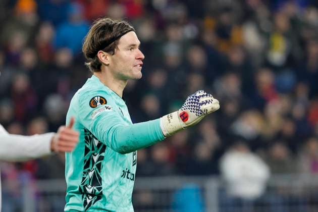 Marwin Hitz (FC Basel, 01) , Schweiz, Fussball, UEFA Europa League, 4. Spieltag, 2025 2026, FC Basel vs. FCSB Bukarest, 06.11.2025, Sankt Jakob Park, Basel, Schweiz Basel Sankt Jakob Park Kanton Basel-Stadt Schweiz Copyright: xGrantxHubbsx