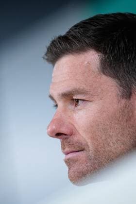 November 8, 2025, Valdebebas, Madrid, Spain: Xabi Alonso, head coach of Real Madrid, attends his press conference, PK, Pressekonferenz during the training day of Real Madrid ahead the Spanish League, LaLiga EA Sports, football match against Rayo Vallecano at Ciudad Deportiva Real Madrid on November 8, 2025, in Valdebebas, Madrid, Spain. Valdebebas Spain - ZUMAa181 20251108_zaa_a181_071 Copyright: xDennisxAgyemanx