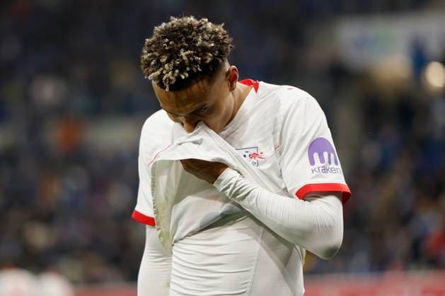 v.l.n.r.: Enttaeuschung, niedergeschlagen, deprimiert, frust, enttaeuscht, enttaeuscht schauend, dissapointed bei Antonio Nusa (RB Leipzig, 7), 08.11.2025, Fussball, Bundesliga, TSG Hoffenheim - RB Leipzig, GER, Sinnsheim, PreZero Arena, DFL REGULATIONS PROHIBIT ANY USE OF PHOTOGRAPHS AS IMAGE SEQUENCES AND OR QUASI-VIDEO. Copyright: HMBxMedia xHeikoxBecker