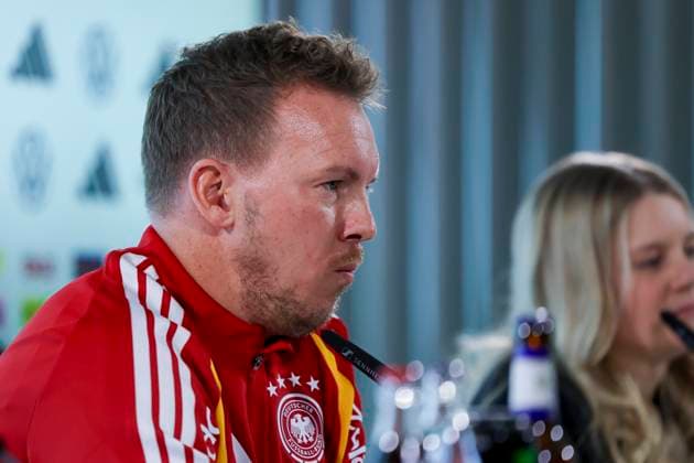 Bundestrainer Julian Nagelsmann (Germany) stellt sich bei der Pressekonferenz den Fragen der Journalisten, , Pressekonferenz mit Bundestrainer Julian Nagelsmann, Volkswagen Arena am 10. November 2025 in Wolfsburg, Deutschland. (Foto von Marco Steinbrenner DeFodi Images) Bundestrainer Julian Nagelsmann (Germany) answers journalists questions at the press conference, PK, Pressekonferenz , Pressekonferenz mit Bundestrainer Julian Nagelsmann, Volkswagen Arena, November 10, 2025 in Wolfsburg, Germany. (Photo by Marco Steinbrenner DeFodi Images) DFL regulations prohibit any use of photographs as image sequences and or quasi-video. Bundestrainer Julian Nagelsmann Germany answers journalists questions at the press conference, , Press conference with Bundestrainer Julian Nagelsmann, Volkswagen Arena, November 10, 2025 in Wolfsburg, Germany Photo by Marco Steinbrenner DeFodi Images Bundestrainer Julian Nagelsmann Germany answers journalists questions at the press conference, , Press conference with national coach Julian Nagelsmann, Volkswagen Arena, November 10, 2025 in Wolfsburg, Germany Photo by Marco Steinbrenner DeFodi Images DFL regulations prohibit any use of photographs as image sequences and or quasi video