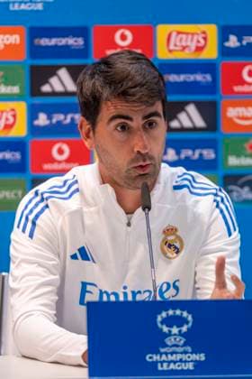 November 10, 2025, Madrid, Madrid, Spain: Pre-match press conference, PK, Pressekonferenz for the Women s Champions League match between REAL MADRID WOMEN Vs. PARIS FOOTBALL CLUB WOMEN, coach PAU MARC QUESADA. November 10, 2025, Valdebebas, Madrid, Spain. Madrid Spain - ZUMAc312 20251110_zsp_c312_037 Copyright: xOscarxManuelxSanchezx
