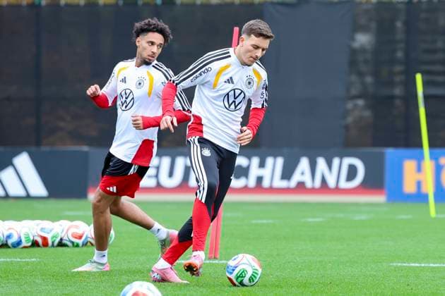 Said El Mala (Germany) kontrolliert den Ball, , Training der deutschen Fussball Nationalmannschaft, Volkswagen Arena am 11. November 2025 in Wolfsburg, Deutschland. (Foto von Marco Steinbrenner DeFodi Images) Said El Mala (Germany) controls the ball, , Training der deutschen Fussball Nationalmannschaft, Volkswagen Arena, November 11, 2025 in Wolfsburg, Germany. (Photo by Marco Steinbrenner DeFodi Images) DFL regulations prohibit any use of photographs as image sequences and or quasi-video. Said El Mala Germany controls the ball, , Training der deutschen Fussball Nationalmannschaft, Volkswagen Arena am 11 November 2025 in Wolfsburg, Germany Photo by Marco Steinbrenner DeFodi Images Said El Mala Germany controls the ball, , Training der deutschen Fussball Nationalmannschaft, Volkswagen Arena, November 11, 2025 in Wolfsburg, Germany Photo by Marco Steinbrenner DeFodi Images DFL regulations prohibit any use of photographs as image sequences and or quasi video