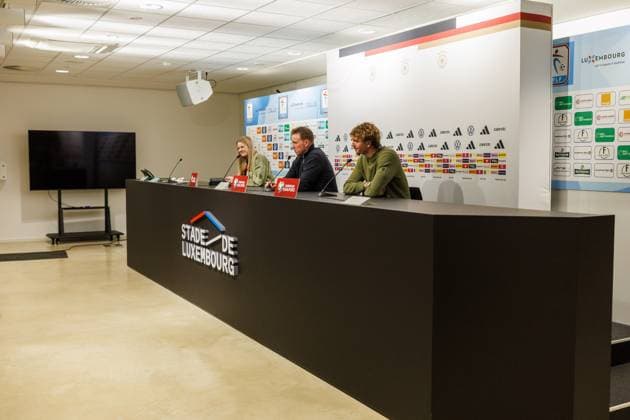 Podium mit Julian Nagelsmann und Nick Woltemade (Deutschland), Pressekonferenz, Luxemburg vs Deutschland, Fussball, WM Qualifikation Europa, 09. Spieltag, Saison 2025 2026, 13.11.2025 Luxemburg vs Deutschland, Fussball, WM Qualifikation Europa, 09. Spieltag, Saison 2025 2026, 13.11.2025 Copyright: xEibner-Pressefoto AlexanderxNeisx EP_ANS