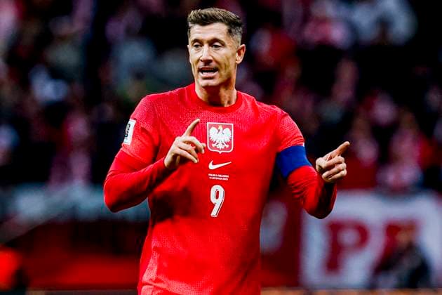Robert Lewandowski of Poland looks on Poland v Netherlands, FIFA World Cup, WM, Weltmeisterschaft, Fussball 2026 Qualifier, Poland v Netherlands, PGE Narodowy, November 14, 2025, Warsaw, Poland.