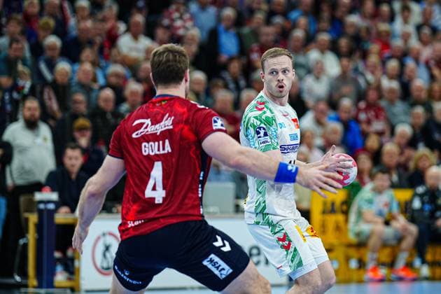Omar Ingi Magnusson (SC Magdeburg, 14) GER, SG Flensburg-Handewitt vs. SC Magdeburg, Handball, Bundesliga, Spieltag 12, Saison 2026 2026, 15.11.2025 GER, SG Flensburg-Handewitt vs. SC Magdeburg, Handball, Bundesliga, Spieltag 12, Saison 2026 2026, 15.11.2025 Flensburg Copyright: xEibner-Pressefoto MarcelxvonxFehrnx EP_MFN