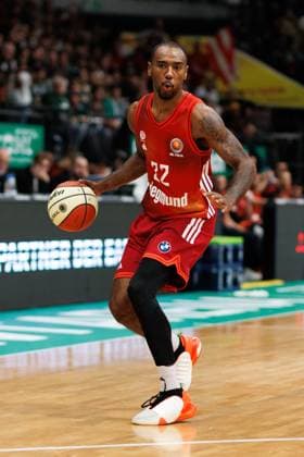 Isiaha Mike (FC Bayern Basketball) mit Ball, Vet Concept Gladiators Trier vs FC Bayern Basketball, Basketball, BBL Pokal, Viertelfinale, Saison 2025 2026, 16.11.2025 Vet Concept Gladiators Trier vs FC Bayern Basketball, Basketball, BBL Pokal, Viertelfinale, Saison 2025 2026, 16.11.2025 Copyright: xEibner-Pressefoto AlexanderxNeisx EP_ANS