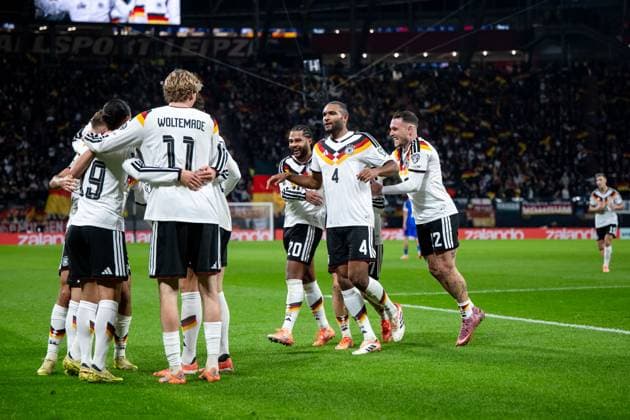 Leroy Sane (Deutschland, 19), Nick Woltemade (Deutschland, 11), Serge Gnabry (Deutschland, 20), Jonathan Tah (Deutschland, 04), David Raum (Deutschland, 22) jubeln ueber das Tor zum 3:0, GER, Deutschland vs Slowakei, Fussball, Herren, WM-Qualifikation Europa, 6. Spieltag, Spielzeit 2025 2026, 17.11.2025 GER, Deutschland vs Slowakei, Fussball, Herren, WM-Qualifikation Europa, 6. Spieltag, Spielzeit 2025 2026, 17.11.2025 Leipzig Copyright: xEibner-Pressefoto Memmlerx EP_MMR