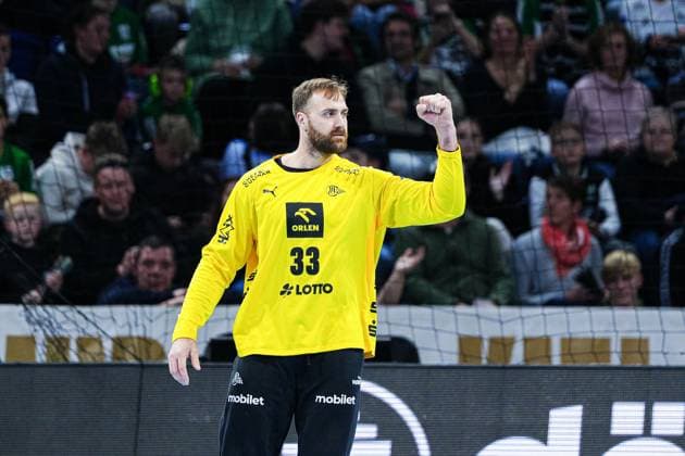 Jubel nach Parade Andreas Wolff (THW Kiel, 33) GER, THW Kiel vs. BSV Bern, Handball, EHF European League, Spieltag 4, Saison 2025 2026, 18.11.2025 GER, THW Kiel vs. BSV Bern, Handball, EHF European League, Spieltag 4, Saison 2025 2026, 18.11.2025 Kiel Copyright: xEibner-Pressefoto MarcelxvonxFehrnx EP_MFN