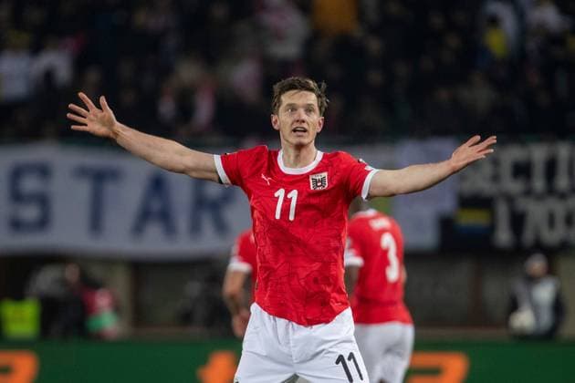 SOCCER - FIFA WC quali, AUT vs BIH VIENNA,AUSTRIA,18.NOV.25 - FIFA World Cup, WM, Weltmeisterschaft, Fussball 2026, European Qualifiers, group stage, OEFB international match, Länderspiel, Nationalmannschaft Austria vs Bosnia and Herzegovina. Image shows the rejoicing of Michael Gregoritsch (AUT). GEPAxpictures xPhilippxBrem