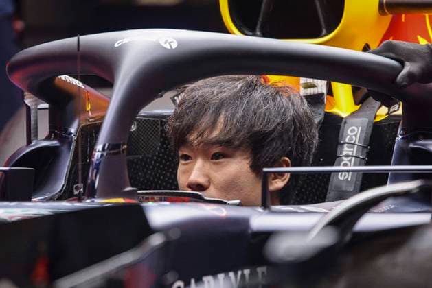 F1 - LAS VEGAS GRAND PRIX 2025 TSUNODA Yuki (jap), Red Bull Racing RB21, portrait, during the 2025 Formula 1 Las Vegas Grand Prix, 22th round of the 2025 FIA Formula One World Championship, WM, Weltmeisterschaft from November 21 to 23, 2025 on the Las Vegas Strip Circuit, in Paradise, Nevada, United States of America - ParadiseUnited States Copyright: xXavixBonillax
