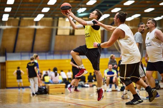 GER, Basketball um Mitternacht, MHP Riesen Ludwigsburg, Basketball, 21.11.2025 GER, MHP Riesen Ludwigsburg, Basketball, Basketball Bundesliga, BBL, Basketball Maenner Saison 2025 2026, 21.11.2025 Ludwigsburg Copyright: xEibner-Pressefoto xFrancescoxConx