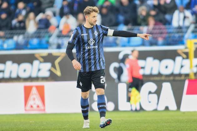 Lukas Kluenter (SV Waldhof Mannheim, 24) GER, SV Waldhof Mannheim gegen SV Wehen Wiesbaden, Fussball, 3.Liga, 15.Spieltag, Spielzeit 2025 2026, 22.11.2025. (DFL DFB REGULATIONS PROHIBIT ANY USE OF PHOTOGRAPHS as IMAGE SEQUENCES and or QUASI-VIDEO). GER,SV Waldhof Mannheim gegen SV Wehen Wiesbaden, Fussball, 3.Liga, 15.Spieltag, Spielzeit 2025 2026, 22.11.2025. Mannheim Copyright: xEibner-Pressefoto JoergxHirschx EP_JHH