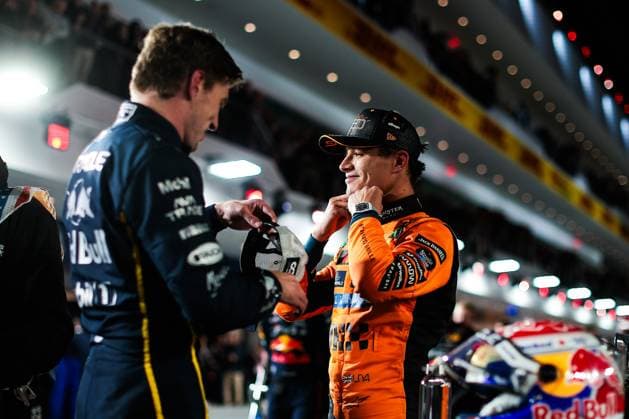 F1 - LAS VEGAS GRAND PRIX 2025 VERSTAPPEN Max (ned), Red Bull Racing RB21, portrait and NORRIS Lando (gbr), McLaren F1 Team MCL39, portrait during the 2025 Formula 1 Las Vegas Grand Prix, 22th round of the 2025 FIA Formula One World Championship, WM, Weltmeisterschaft from November 21 to 23, 2025 on the Las Vegas Strip Circuit, in Paradise, Nevada, United States of America - ParadiseUnited States Copyright: xEricxAlonsox