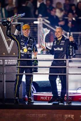 F1 - LAS VEGAS GRAND PRIX 2025 VERSTAPPEN Max (ned), Red Bull Racing RB21, portrait, LAMBIASE Gianpiero, Race Engineer of Max Verstappen, portrait, during the 2025 Formula 1 Las Vegas Grand Prix, 22th round of the 2025 FIA Formula One World Championship, WM, Weltmeisterschaft from November 21 to 23, 2025 on the Las Vegas Strip Circuit, in Paradise, Nevada, United States of America - ParadiseUnited States Copyright: xAndrà xFerreirax
