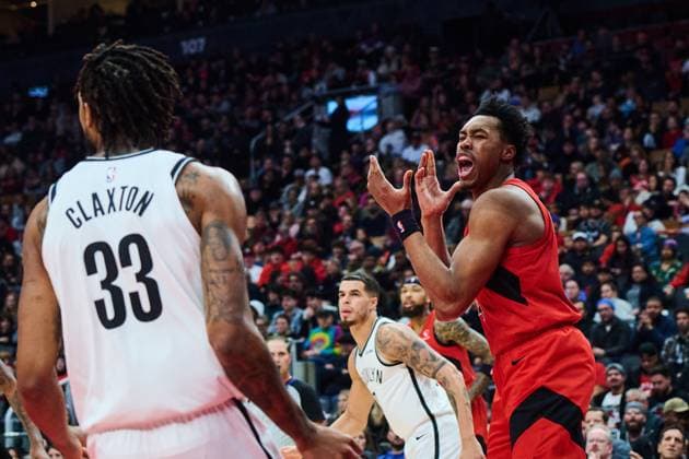 November 23, 2025, Toronto, On, Canada: Toronto Raptors Scottie Barnes (4) reacts after a block from Brooklyn Nets Nic Claxton (33) during first half NBA, Basketball Herren, USA basketball action in Toronto, on Sunday, Nov. 23, 2025. Canada News - November 23, 2025 - ZUMAc35_ 20251123_zaf_c35_112 Copyright: xSammyxKoganx