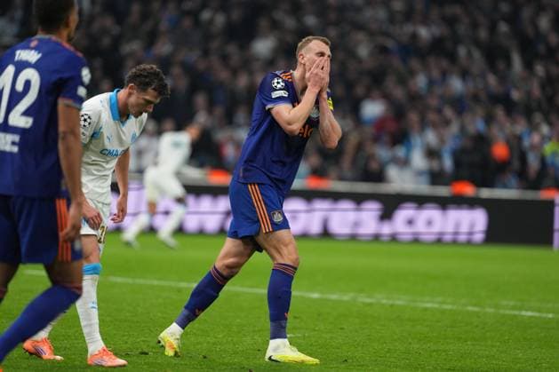 Dan Burn of Newcastle reacts after his shot is saved Marseille v Newcastle United, UEFA Champions League, Group Stage, Football, Orange Velodrome, Marseille, France- 25 Nov 2025Marseille Orange Vélodrome France EDITORIAL USE ONLY No use with unauthorised audio, video, data, fixture lists, club league logos or live services. Online in-match use limited to 120 images, no video emulation. No use in betting, games or single club league player publications. Copyright: xDavexWinter Shutterstockx 15918266cv