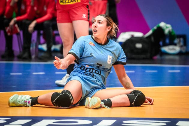 Sabrina Grieco Vigna (Uruguay, 03) GER, Serbien - Uruguay, Handball Weltmeisterschaft, Vorrunde, Gruppe C, 26.11.2025 GER, Serbien - Uruguay, Handball Weltmeisterschaft, Vorrunde, Gruppe C, 26.11.2025 Stuttgart Copyright: xSandyxDinkelackerx EP_SDR