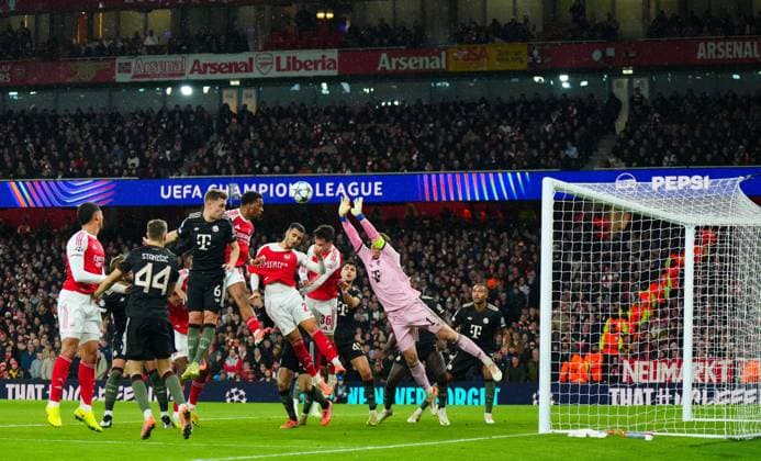 Jurrien Timber of Arsenal scores the opening goal Arsenal v Bayern Munich, UEFA Champions League, Group Stage, Football, Emirates Stadium, London, UK- 26 Nov 2025London Emirates Stadium United Kingdom EDITORIAL USE ONLY No use with unauthorised audio, video, data, fixture lists, club league logos or live services. Online in-match use limited to 120 images, no video emulation. No use in betting, games or single club league player publications. Copyright: xJavierxGarcia Shutterstockx 15927947p