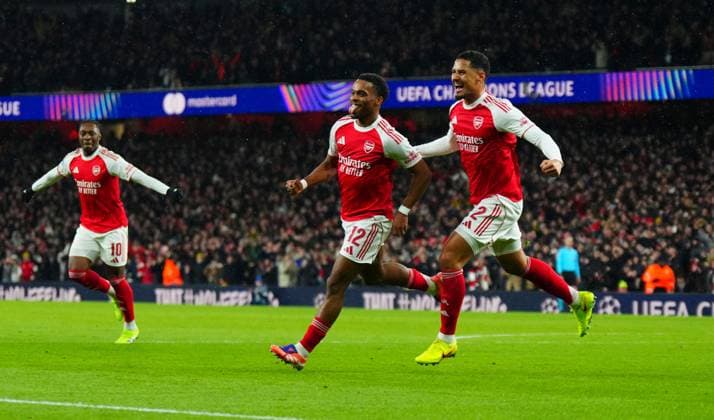 Jurrien Timber of Arsenal celebrates scoring the opening goal Arsenal v Bayern Munich, UEFA Champions League, Group Stage, Football, Emirates Stadium, London, UK- 26 Nov 2025London Emirates Stadium United Kingdom EDITORIAL USE ONLY No use with unauthorised audio, video, data, fixture lists, club league logos or live services. Online in-match use limited to 120 images, no video emulation. No use in betting, games or single club league player publications. Copyright: xJavierxGarcia Shutterstockx 15927947q