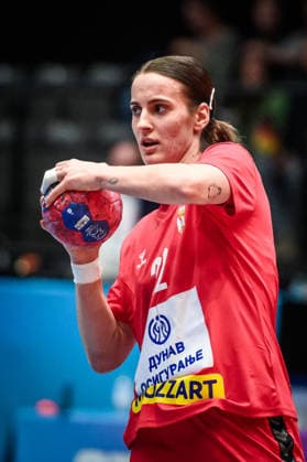 Jovana Jovovic (Serbien, 22) GER, Serbien - Uruguay, Handball Weltmeisterschaft, Vorrunde, Gruppe C, 26.11.2025 GER, Serbien - Uruguay, Handball Weltmeisterschaft, Vorrunde, Gruppe C, 26.11.2025 Stuttgart Copyright: xSandyxDinkelackerx EP_SDR