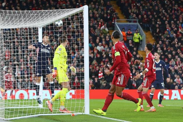 Virgil van Dijk of Liverpool sees his headed attempt bounce off the cross bar Liverpool v PSV Eindhoven, UEFA Champions League, Group Stage, Football, Anfield, Liverpool, UK- 26 Nov 2025Liverpool Anfield United Kingdom EDITORIAL USE ONLY No use with unauthorised audio, video, data, fixture lists, club league logos or live services. Online in-match use limited to 120 images, no video emulation. No use in betting, games or single club league player publications. Copyright: xPhilxOldham Shutterstockx 15927967aj
