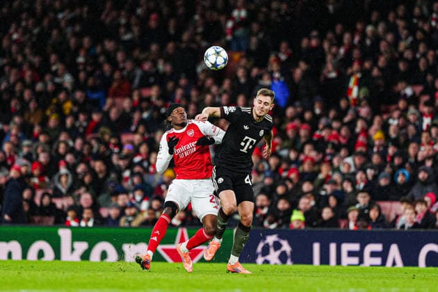 Eberechi Eze (FC Arsenal, 10), Josip Stanisic (FC Bayern Muenchen, 44) ENG, FC Arsenal vs. FC Bayern Muenchen, Fussball, UEFA Champions League, Spieltag 5, Spielzeit 2025 2026, 26.11.2025 ENG, FC Arsenal vs. FC Bayern Muenchen, Fussball, UEFA Champions League, Spieltag 5, Spielzeit 2025 2026, 26.11.2025 London Copyright: xEibner-Pressefoto MarcelxvonxFehrnx EP_MFN