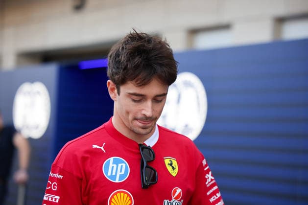 Charles Leclerc (Scuderia Ferrari HP, 16) , QAT, Formel 1 Weltmeisterschaft, Qatar Grand Prix, Doha, Lusail, Lusail International Circuit, Media Day, 27.11.2025 QTR, Formel 1 Weltmeisterschaft, Qatar Grand Prix, Doha, Lusail, Lusail International Circuit, Media Day, 27.11.2025 Doha Copyright: xEibner-Pressefoto AnnikaxGrafx EP_AGF