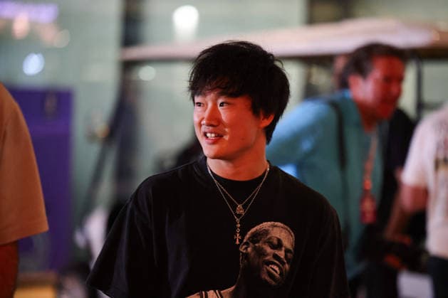 Yuki Tsunoda (Oracle Red Bull Racing, 22) , QAT, Formel 1 Weltmeisterschaft, Qatar Grand Prix, Doha, Lusail, Lusail International Circuit, Media Day, 27.11.2025 QTR, Formel 1 Weltmeisterschaft, Qatar Grand Prix, Doha, Lusail, Lusail International Circuit, Media Day, 27.11.2025 Doha Copyright: xEibner-Pressefoto AnnikaxGrafx EP_AGF