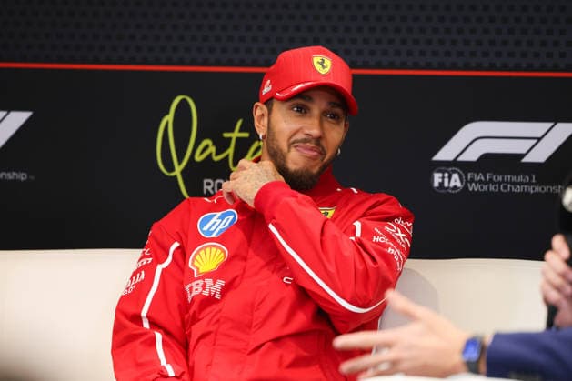 Lewis Hamilton (Scuderia Ferrari HP, 44) , QAT, Formel 1 Weltmeisterschaft, Qatar Grand Prix, Doha, Lusail, Lusail International Circuit, Media Day, 27.11.2025 QTR, Formel 1 Weltmeisterschaft, Qatar Grand Prix, Doha, Lusail, Lusail International Circuit, Media Day, 27.11.2025 Doha Copyright: xEibner-Pressefoto AnnikaxGrafx EP_AGF