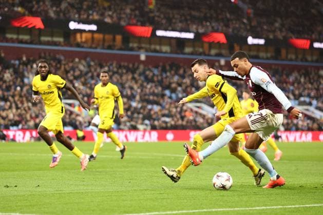 Sandro Lauper of BDC Young Boys and Morgan Rogers of Aston Villa Aston Villa v Young Boys, UEFA Europa League, Group Stage, Football, Villa Park, Birmingham, UK- 27 Nov 2025Birmingham Villa Park United Kingdom EDITORIAL USE ONLY No use with unauthorised audio, video, data, fixture lists, club league logos or live services. Online in-match use limited to 120 images, no video emulation. No use in betting, games or single club league player publications. Copyright: xRyanxBrowne Shutterstockx 15928061z